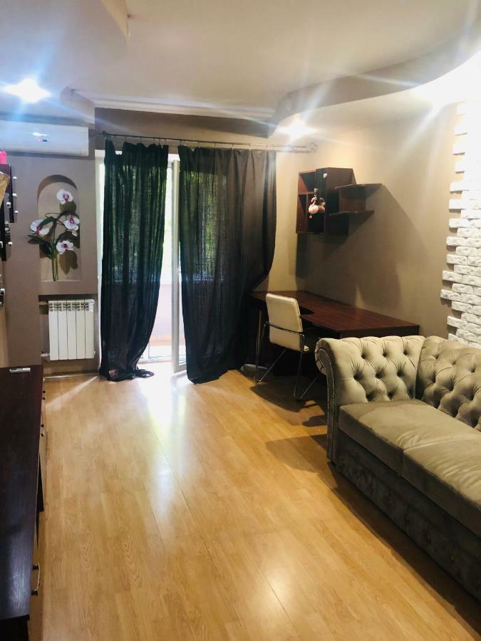 Ferienwohnung Adventure Kiew Exterior foto